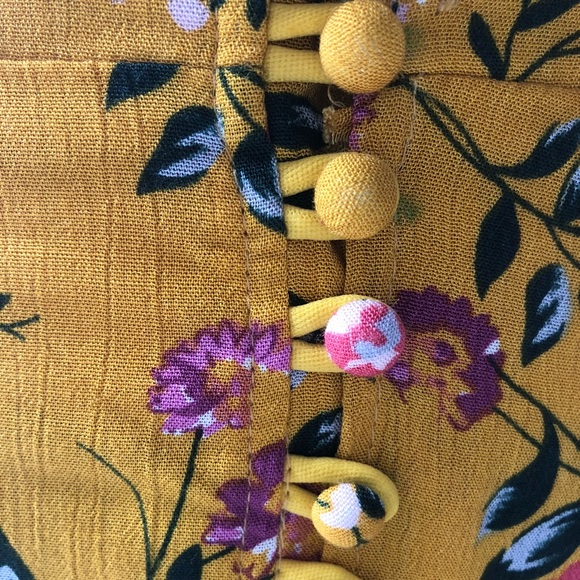 Yellow Maxi Skirt with Flowers 🌸 - Picture 5 of 5